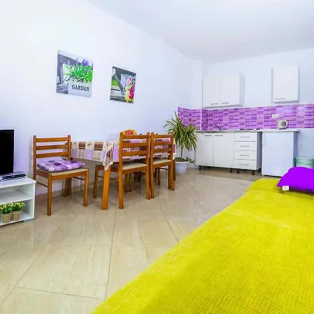 Apartamento Andrijanic *